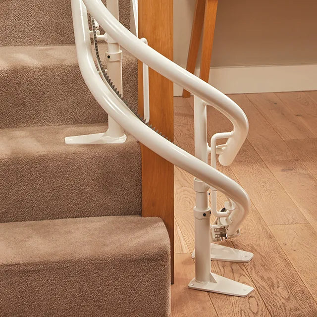 Bespoke Synergy Curved Stairlift